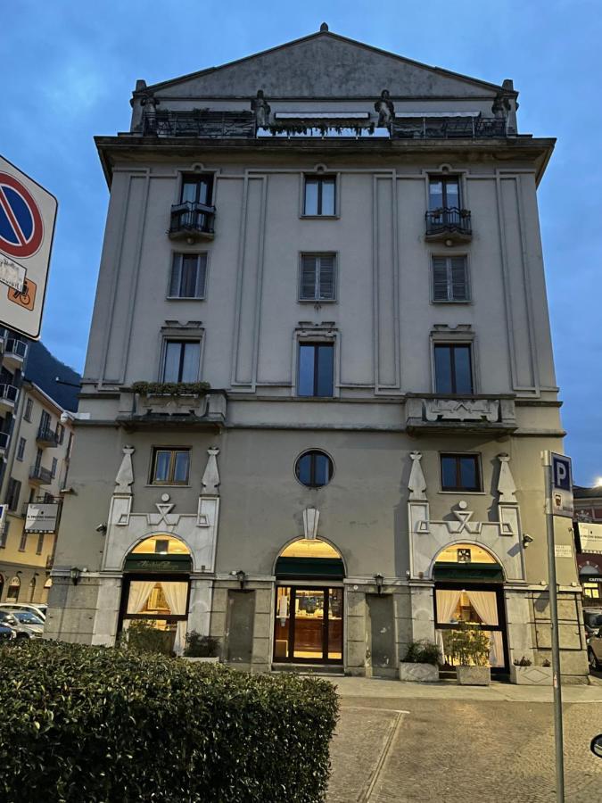 Il Vecchio Borgo Relais Hotel Como Buitenkant foto