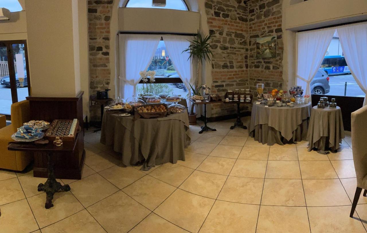Il Vecchio Borgo Relais Hotel Como Buitenkant foto