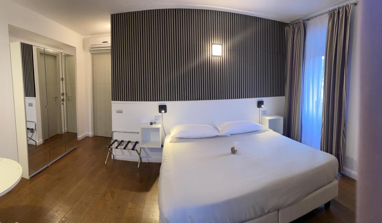 Il Vecchio Borgo Relais Hotel Como Buitenkant foto
