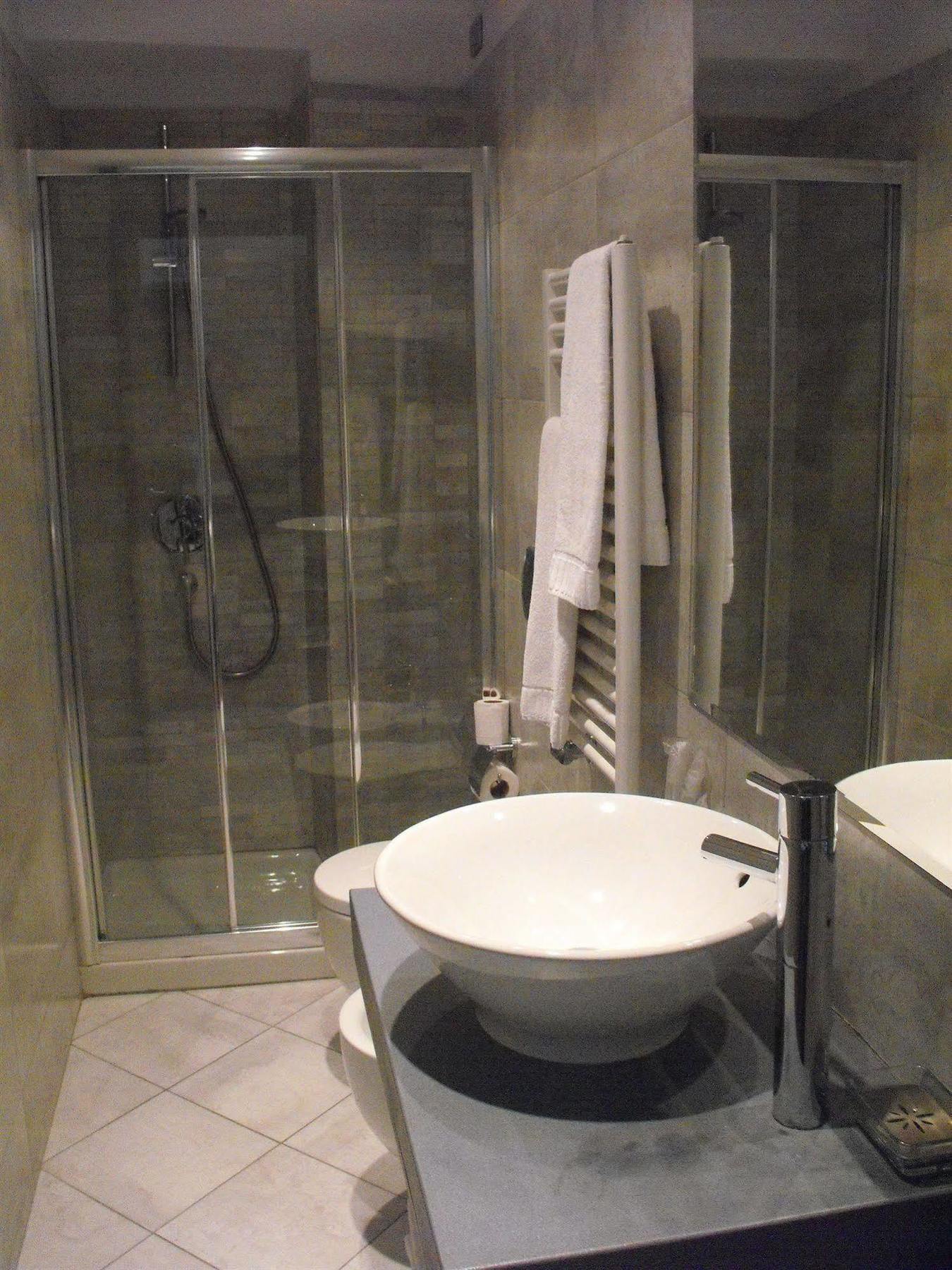 Il Vecchio Borgo Relais Hotel Como Buitenkant foto