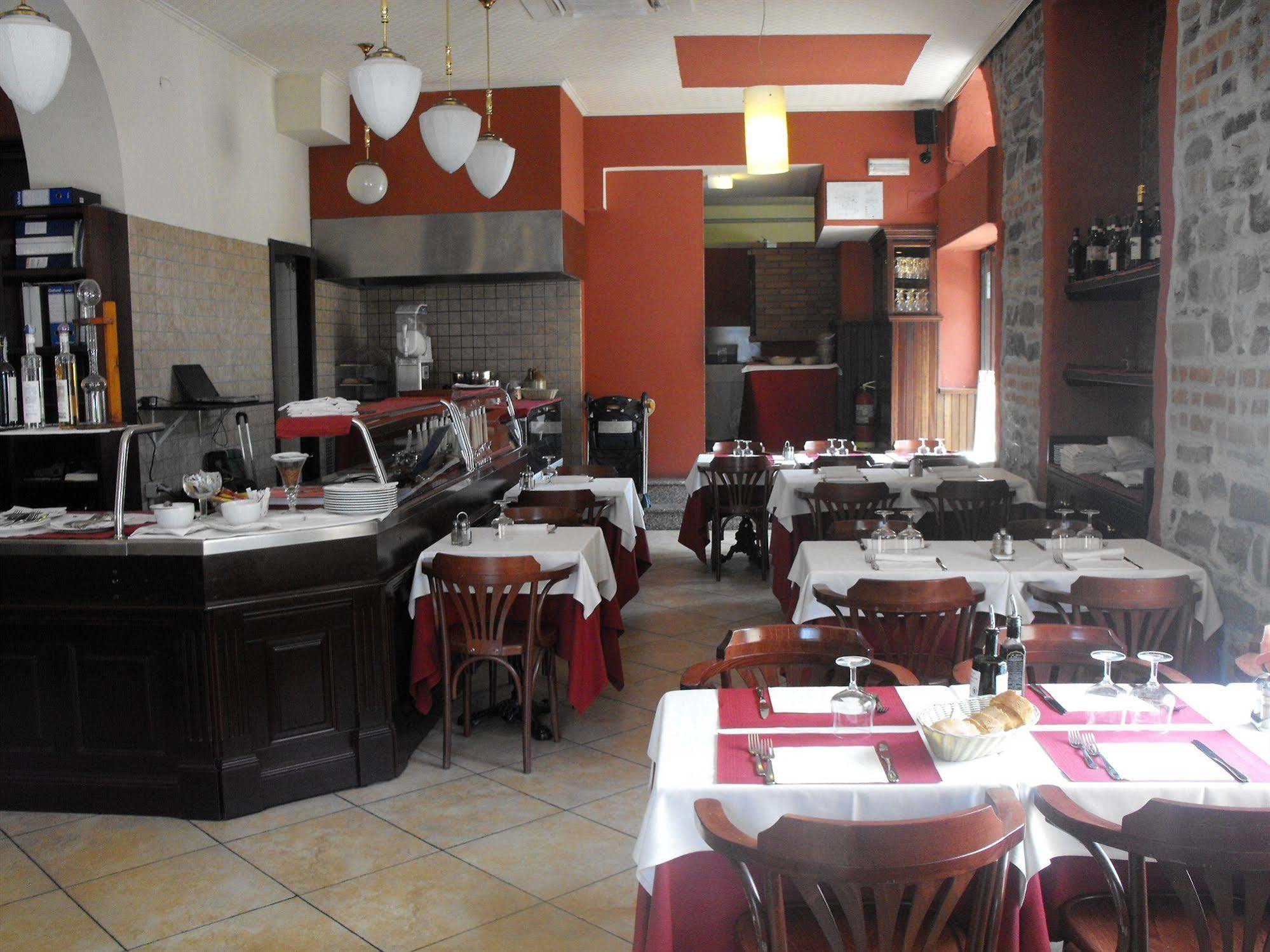 Il Vecchio Borgo Relais Hotel Como Buitenkant foto